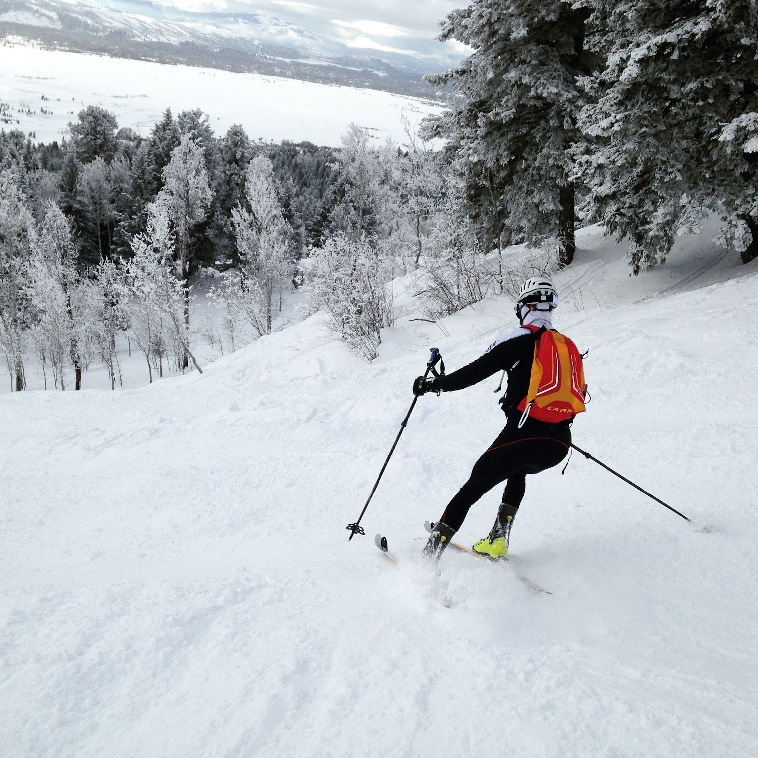 Will Hitchcock caught this shot of me thrutching downhill at last weekend&rsquo;s Jackson Hole skimo race. So textbook&mldr;
